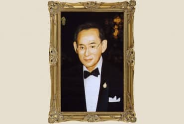 CHÂN DUNG VUA THÁI LAN BHUMIBOL ADULYADEJ