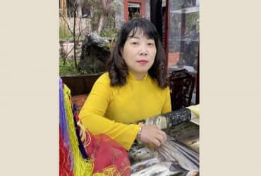 NGHỆ NHÂN: MAI THÚY HUỆ